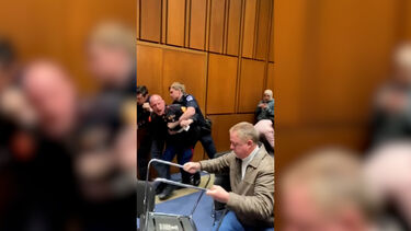 "Ninguém quer lutar por Israel": ex-militar norte-americano revolta-se contra guerra com o Irão durante audiência no Senado dos EUA  