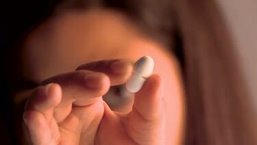 Especialistas pedem regulação das redes sociais para travar desafios perigosos entre os jovens