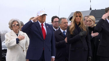 Trump participa em cerimónia de repatriamento de seis soldados norte-americanos mortos na guerra no Médio Oriente 