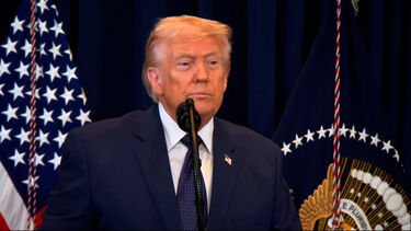 Trump diz que que tomada de poder em Cuba poder ser amigável ou não