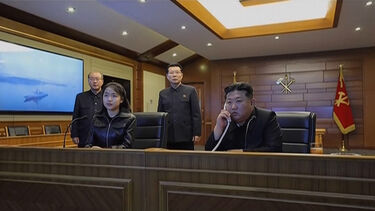 Kim Jong-un e a filha assistem a segundo teste de mísseis cruzeiro