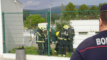 Repetem-se os falsos alarmes de fuga de gás na escola