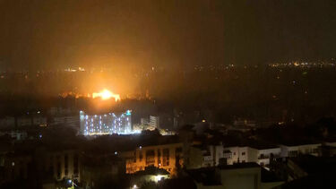 Explosões atingem Beirute durante a noite