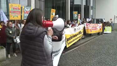 Profissionais de saúde em luta por estacionamento gratuito no Hospital de Braga