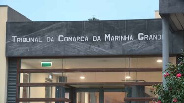 Traição ou ganância marcam julgamento de burla qualificada no Tribunal da Marinha Grande