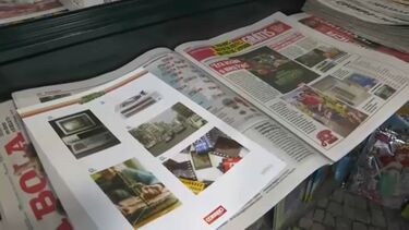 Dona de quiosque afirma que campanha 'Álbum de ouro - Era assim o meu País' está a ter sucesso junto dos leitores