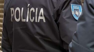 Detido suspeito de apedrejar esquadra da PJ de Coimbra