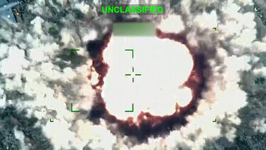 EUA divulgam novas imagens de ataques a alvos militares no Irão