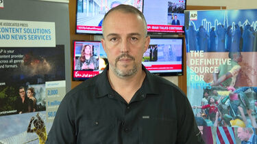 Trump estende o prazo para o Irão reabrir o Estreito de Ormuz. O que está em causa?