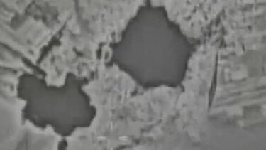 Israel divulga imagens de ataques a postos de combustível utilizados pelo Hezbollah no sul do Líbano