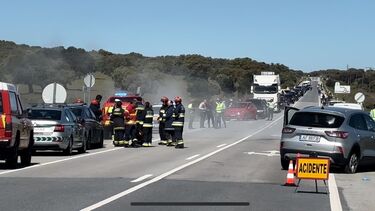 Três feridos graves em colisão rodoviária em Arronches