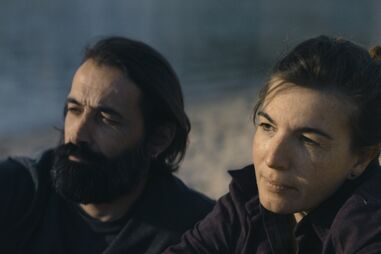 Rúben Gomes e Lúcia Moniz em 'Terra Vil', de Luís Campos