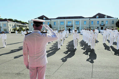 Escola Naval forma os oficiais dos quadros permanentes da Marinha