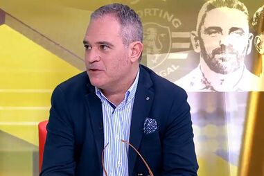João Queiroz: "Faria de tudo para renovar com Otamendi" 