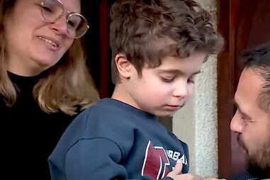 Grupo de jovens promove concentração de veículos em Braga para apoiar menino com doença rara