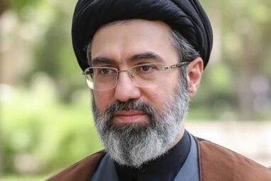 Novo líder supremo do Irão, Mojtaba Khamenei