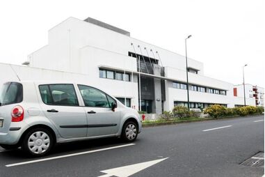 Ocupantes da viatura foram levados para a esquadra da PSP do Lumiar, em Lisboa