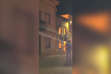 Incêndio habitacional deixa homem de 68 anos desalojado em Castelo de Vide