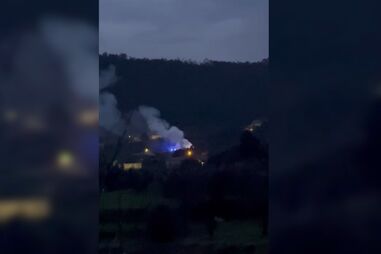 Carro incendeia-se na A3 em Barcelos