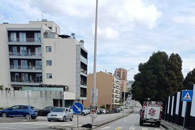 Motociclista gravemente ferido em colisão com carro em São João da Madeira