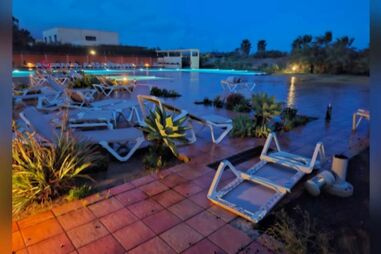 Mini-tornado deixa rasto de destruição na Madeira