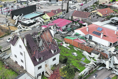 "Sem os vizinhos não sei o que seria": Pombal e Figueira da Foz desesperam pela chegada de apoios após tempestades
