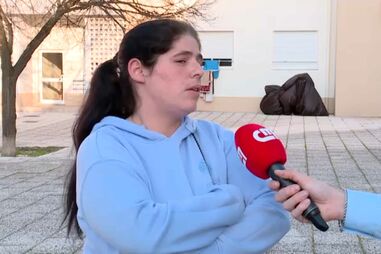 Mãe e três filhas em risco de ficar sem casa. Família está desesperada e pede ajuda à Câmara Municipal de Oeiras 