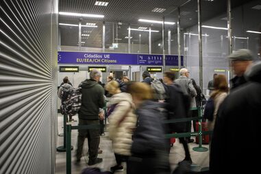 Médicos defendem rastreios nas fronteiras