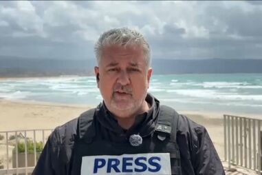 "Há uma forte troca de fogo entre Israel e Hezbollah": Enviado do CM no Líbano relata intensificação dos ataques