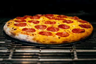 Fim de semana com promo 1=2 na Domino's