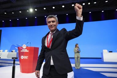 José Luís Carneiro durante o 25.º Congresso Nacional do PS