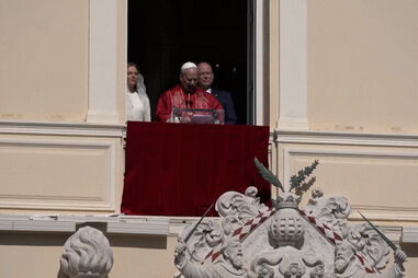 "Coloquem a vossa riqueza ao serviço do direito e da justiça": Papa encoraja povo numa referência aos conflitos no mundo