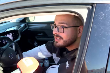 Com o aumento dos combustíveis há condutores a optar por carros elétricos 