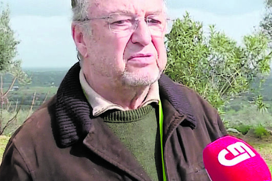 António Lobão garante que não existe uma relação amorosa