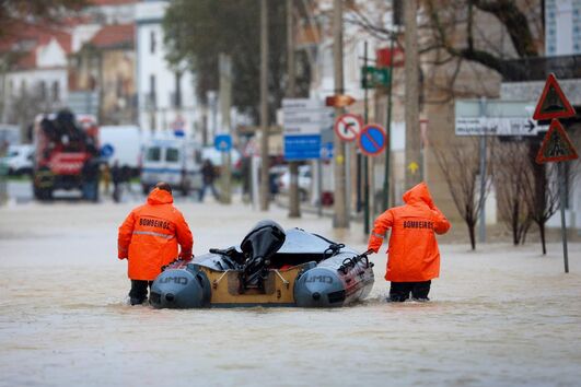 Cheias históricas em Alcácer do Sal depois do 'comboio de tempestades que assolou o País'