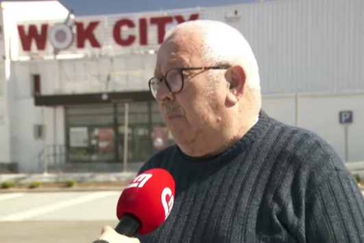 Cliente de buffet no Cacém encerrado pela PSP diz que comida tinha pouca qualidade porque “cozinhavam muito” 