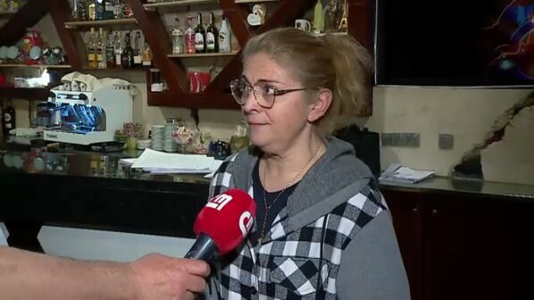 Empresária desesperada por não lhe garantirem licença especial de ruído para eventos de karaoke 