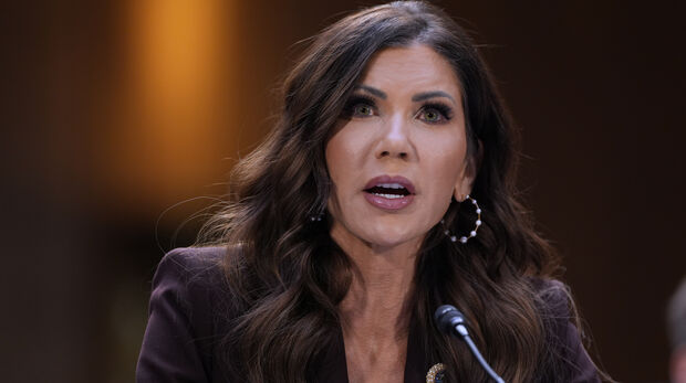 Nova polémica! Marido de Kristi Noem tinha vida dupla