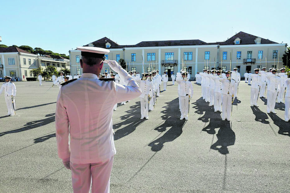 191 oficiais fugiram da Marinha em dez anos
