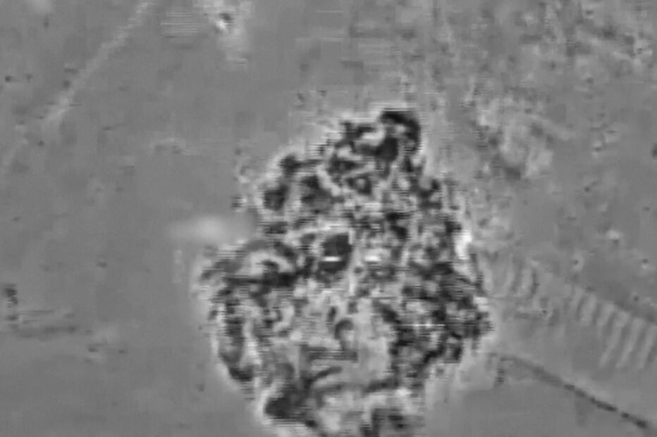 Exército israelita divulga imagens de ataques no Irão.
