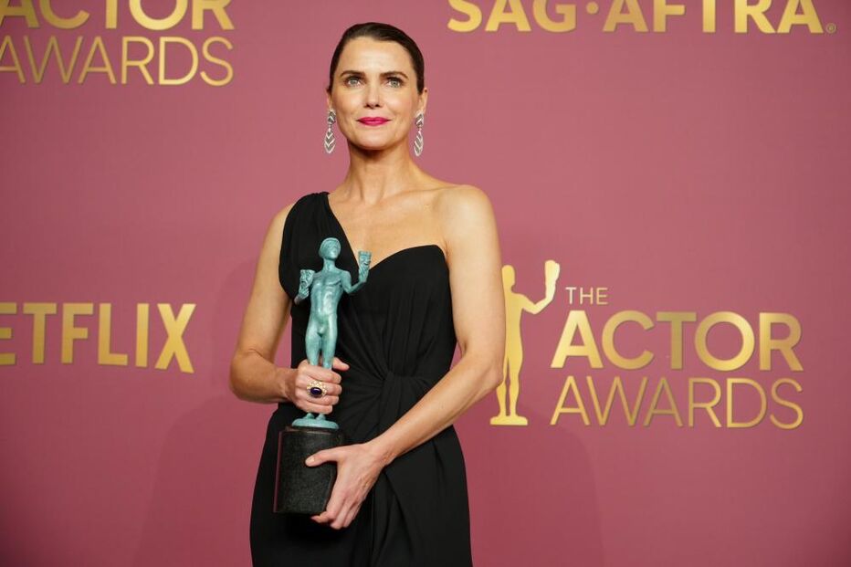 Amanda Peet nos Actor Awards após desilusão de 'The White Lotus'