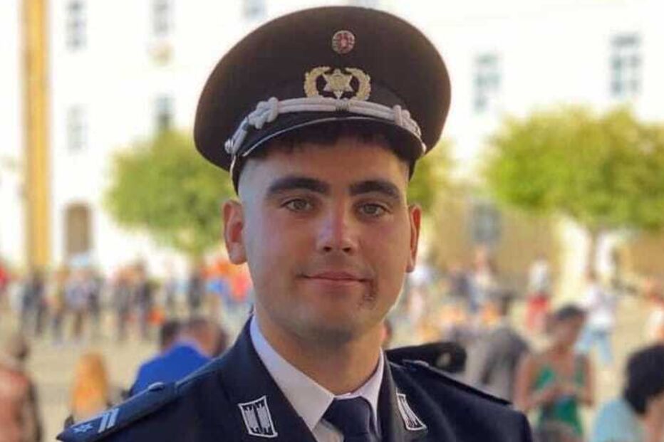 Polícia da Escola Prática de Polícia pela ordem e pela pátria