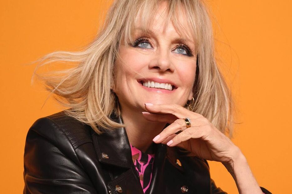 Twiggy, aos 76 anos, partilha o seu segredo para se manter em forma