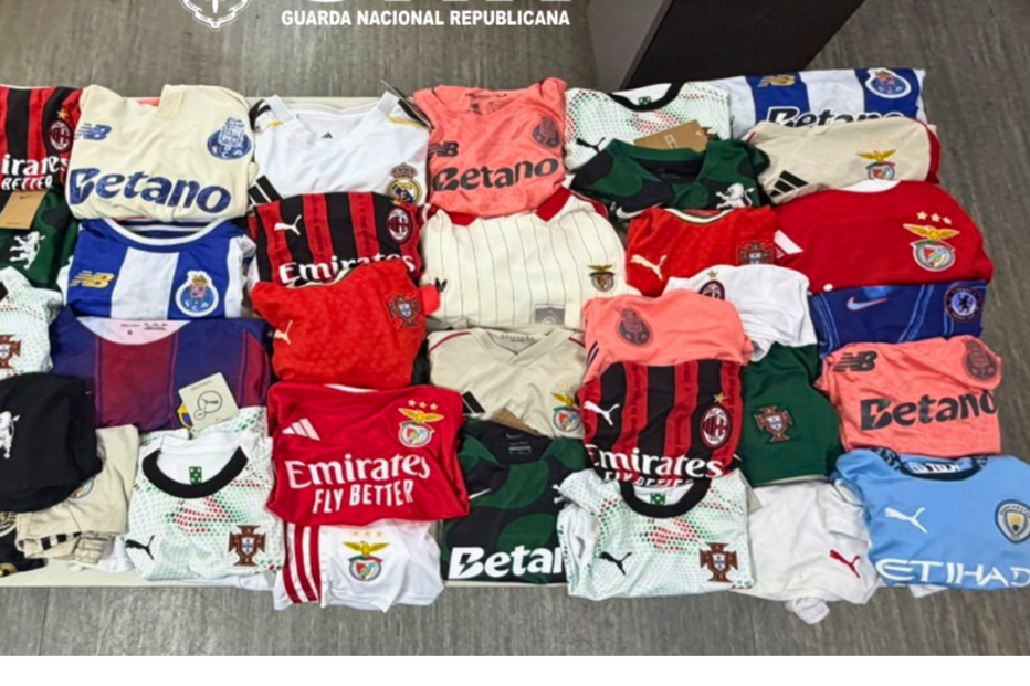 GNR apreende camisolas contrafação de clubes como o Benfica, Porto e Sporting