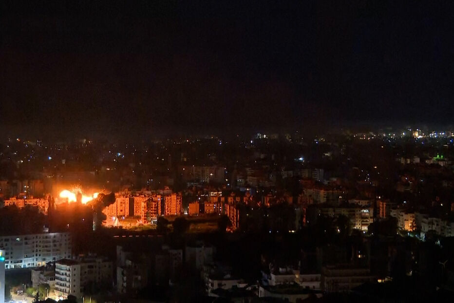 Ataques noturnos atingem zonas de Beirute, em Israel