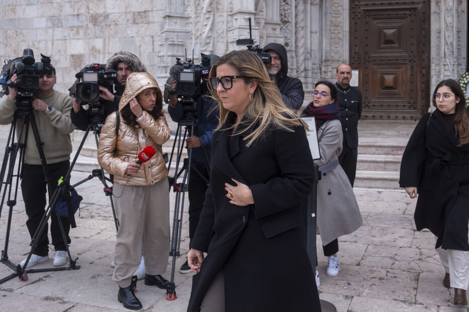 Última homenagem a António Lobo Antunes com Marcelo e Montenegro presentes