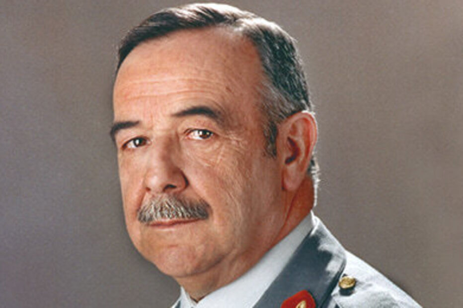 General António Martins Barrento, antigo chefe do Exército