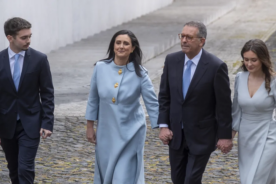 Margarida Maldonado Freitas e família na tomada de posse