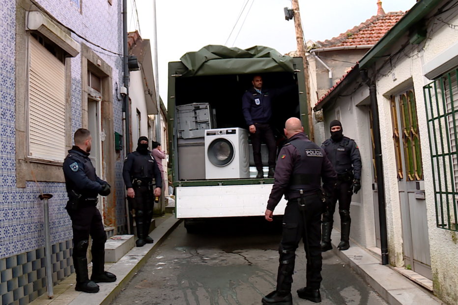 GNR detém suspeitos de furto de eletrodomésticos em operação com 24 buscas