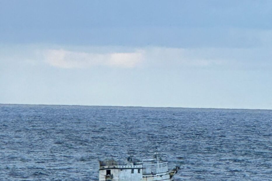 Embarcação onde foram apreendidos 1,8 toneladas de cocaína